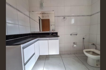 Casa à venda com 287m², 3 quartos e 4 vagasBanheiro