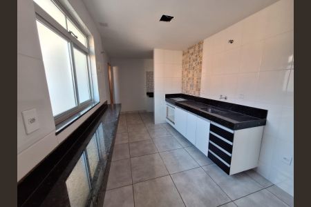 Casa à venda com 287m², 3 quartos e 4 vagasCozinha
