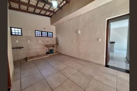 Casa à venda com 287m², 3 quartos e 4 vagasÁrea de serviço