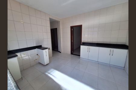 Casa à venda com 287m², 3 quartos e 4 vagasCozinha