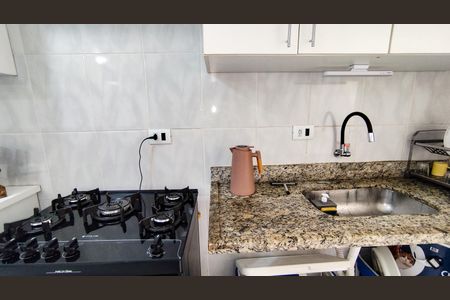 Apartamento para alugar com 76m², 2 quartos e 1 vaga