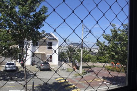 Casa de condomínio à venda com 117m², 4 quartos e 2 vagasVista da Rua