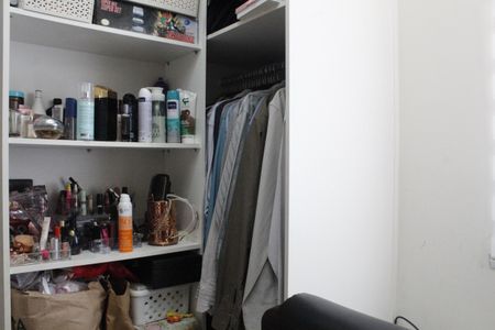 Casa de condomínio à venda com 117m², 4 quartos e 2 vagasQuarto 3