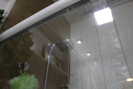 Casa de condomínio à venda com 117m², 4 quartos e 2 vagasBanheiro da Suíte