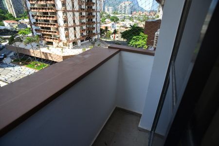 Apartamento à venda com 179m², 4 quartos e 3 vagasVaranda da Suíte