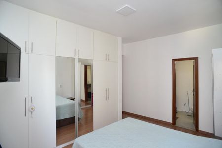 Apartamento à venda com 179m², 4 quartos e 3 vagasSuíte