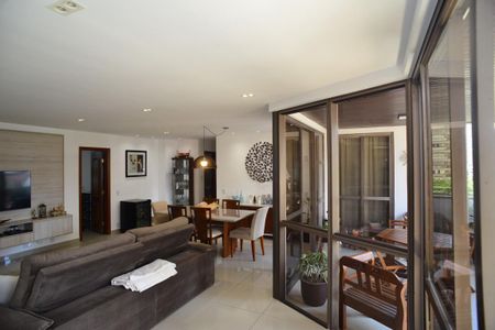 Apartamento à venda com 179m², 4 quartos e 3 vagasSala