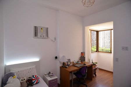 Apartamento à venda com 179m², 4 quartos e 3 vagasQuarto 3