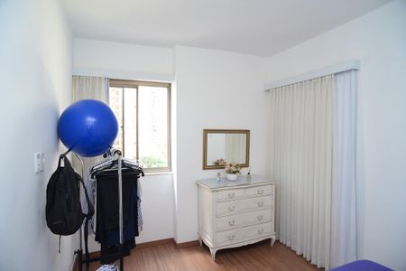 Apartamento à venda com 179m², 4 quartos e 3 vagasQuarto 1