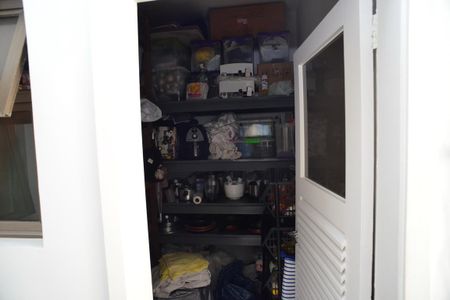 Apartamento à venda com 179m², 4 quartos e 3 vagasDespensa