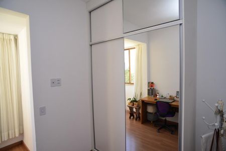 Apartamento à venda com 179m², 4 quartos e 3 vagasQuarto 3