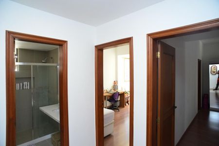 Apartamento à venda com 179m², 4 quartos e 3 vagasHall dos Quartos