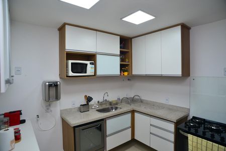 Apartamento à venda com 179m², 4 quartos e 3 vagasCozinha