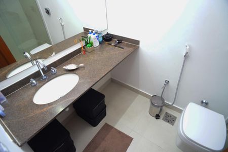 Apartamento à venda com 179m², 4 quartos e 3 vagasBanheiro da Suíte