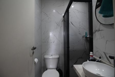 Apartamento à venda com 64m², 2 quartos e 1 vagaBanheiro Social