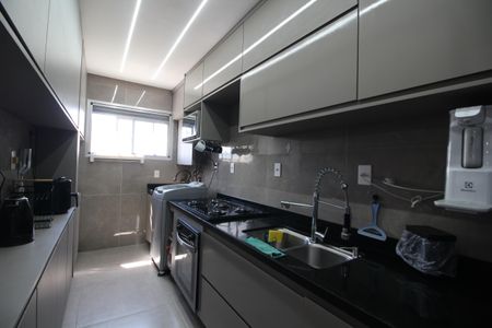 Apartamento à venda com 64m², 2 quartos e 1 vagaCozinha
