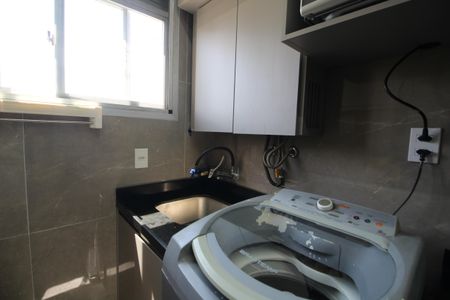 Apartamento à venda com 64m², 2 quartos e 1 vagaÁrea de Serviço