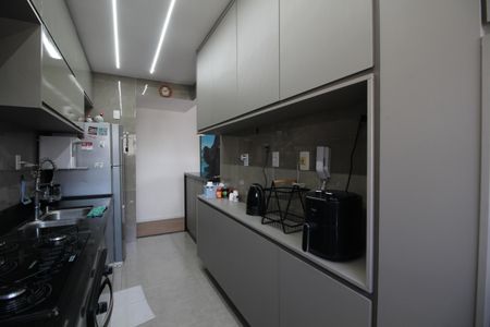 Apartamento à venda com 64m², 2 quartos e 1 vagaCozinha