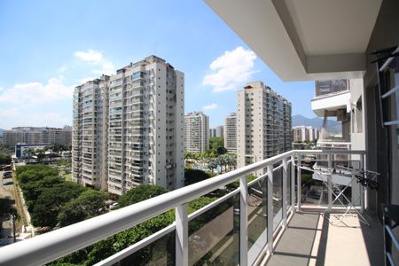 Varanda de apartamento à venda com 2 quartos, 64m² em Barra Olímpica, Rio de Janeiro