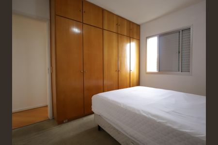 Apartamento para alugar com 70m², 3 quartos e 2 vagasQuarto 2