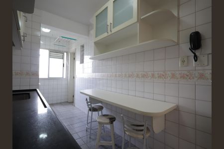 Apartamento à venda com 70m², 3 quartos e 2 vagasCozinha