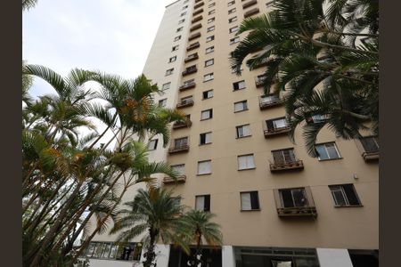 Apartamento para alugar com 70m², 3 quartos e 2 vagasFachada