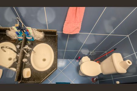 Casa à venda com 92m², 3 quartos e 2 vagasBanheiro da Suíte