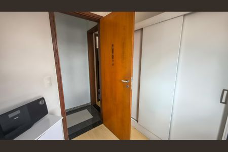 Casa à venda com 92m², 3 quartos e 2 vagasQuarto 1