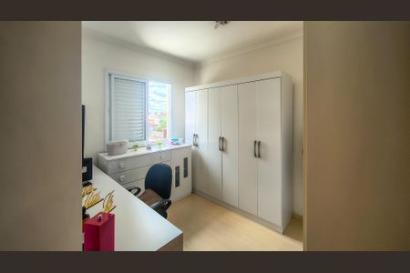 Casa à venda com 92m², 3 quartos e 2 vagasQuarto 2