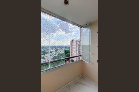 Apartamento à venda com 65m², 3 quartos e 1 vaga Apartamento à venda com 65m², 3 quartos e 1 vagaVaranda