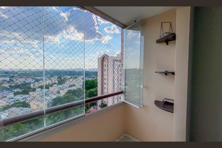 Apartamento à venda com 65m², 3 quartos e 1 vaga Apartamento à venda com 65m², 3 quartos e 1 vagaVaranda