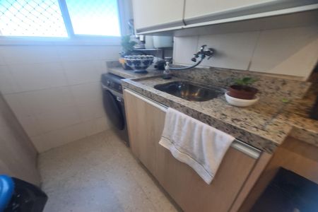 Apartamento à venda com 58m², 2 quartos e 1 vagaÁrea de Serviço