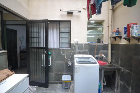 Apartamento para alugar com 68m², 2 quartos e sem vagaÁrea de Serviço