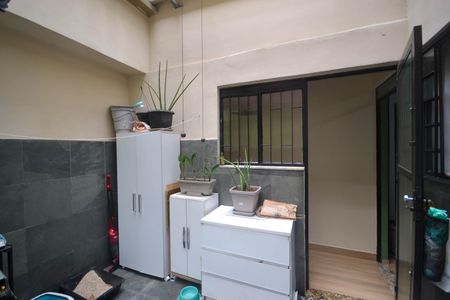 Apartamento para alugar com 68m², 2 quartos e sem vagaÁrea de Serviço