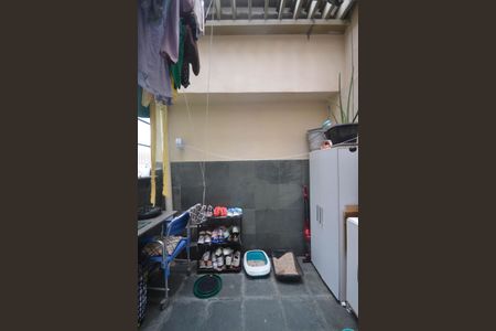 Apartamento para alugar com 68m², 2 quartos e sem vagaÁrea de Serviço