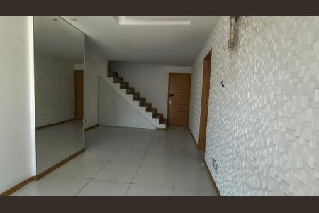 Apartamento para alugar com 170m², 3 quartos e 2 vagas Apartamento para alugar com 170m², 3 quartos e 2 vagasSala