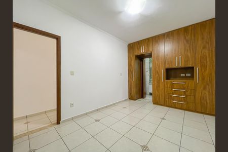 Casa à venda com 200m², 2 quartos e 3 vagasSuíte 2