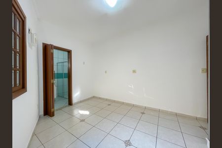 Casa à venda com 200m², 2 quartos e 3 vagasSuíte 1