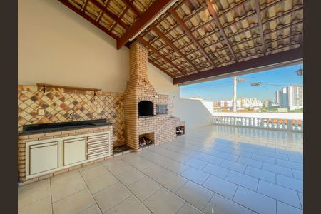 Casa à venda com 200m², 2 quartos e 3 vagasChurrasqueira