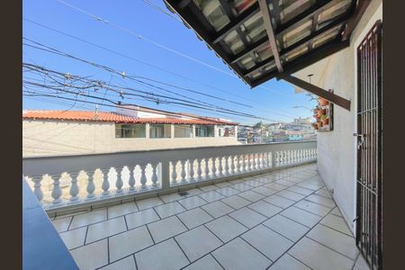 Sacada de casa à venda com 2 quartos, 200m² em Jardim D’abril, Osasco
