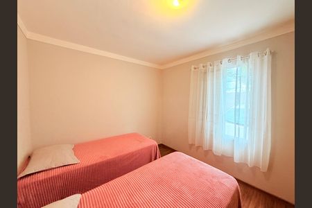 Apartamento à venda com 57m², 2 quartos e 1 vagaQuarto 2