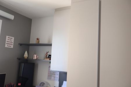 Apartamento à venda com 65m², 2 quartos e 1 vagaQuarto