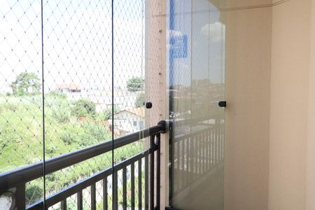 Apartamento à venda com 65m², 2 quartos e 1 vagaVaranda