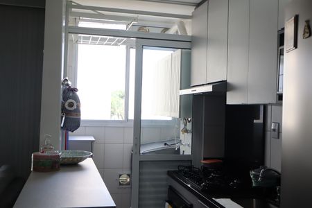 Apartamento à venda com 65m², 2 quartos e 1 vagaÁrea de Serviço