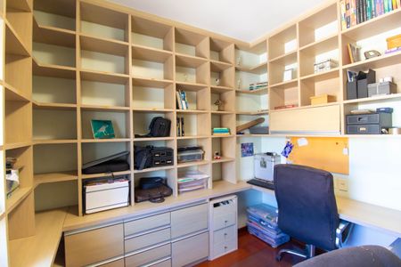 Apartamento à venda com 288m², 4 quartos e 2 vagas