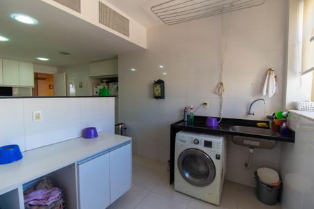 Apartamento à venda com 288m², 4 quartos e 2 vagas
