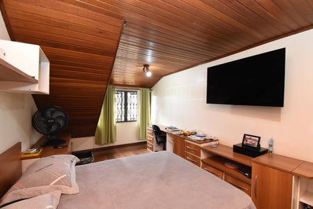 Casa para alugar com 240m², 4 quartos e 2 vagasQuarto 3