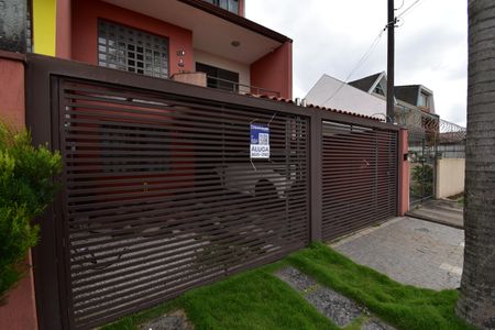 Casa para alugar com 240m², 4 quartos e 2 vagasFachada com Placa