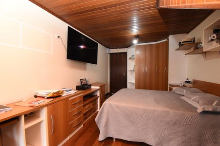 Casa para alugar com 240m², 4 quartos e 2 vagasQuarto 3