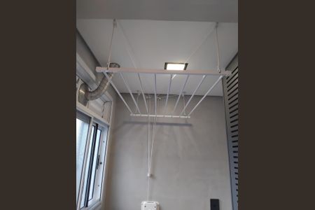 Apartamento à venda com 49m², 2 quartos e 1 vaga Apartamento à venda com 49m², 2 quartos e 1 vagaÁrea de serviço